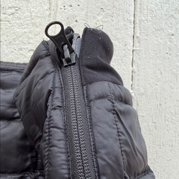 The North Face Women's Black Quilted Mini Skirt - Picture 4 of 4